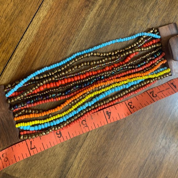 Beaded Jewelry Earrings & Bracelet - Picture 7 of 8